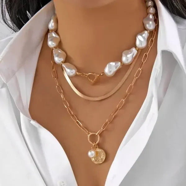 Colliers style bohème multirangs œil et croix - Colliers style bohème multirangs GoHappy