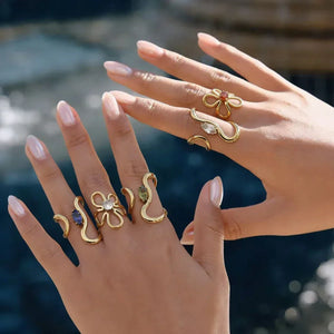 Bague Dorée Irrégulière — Plaqué Or 18K & Cristal Zircon - bague femme GoHappy