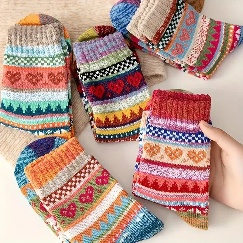 Paires Chaussettes Femme Chaudes Confort Rétro Ethnique Hiver par 5pcs - chaussettes d'hiver GoHappy