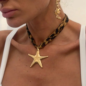 Collier Velours Léopard Pendentif Doré Femme Ethnique Boho Chic - collier femme GoHappy