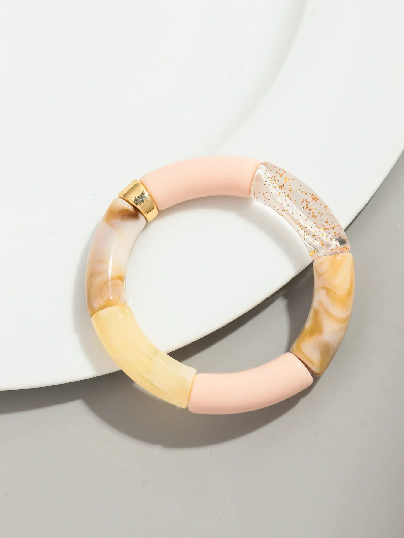 Bracelets acryliques bohème femme – 28 modèles colorés à mixer