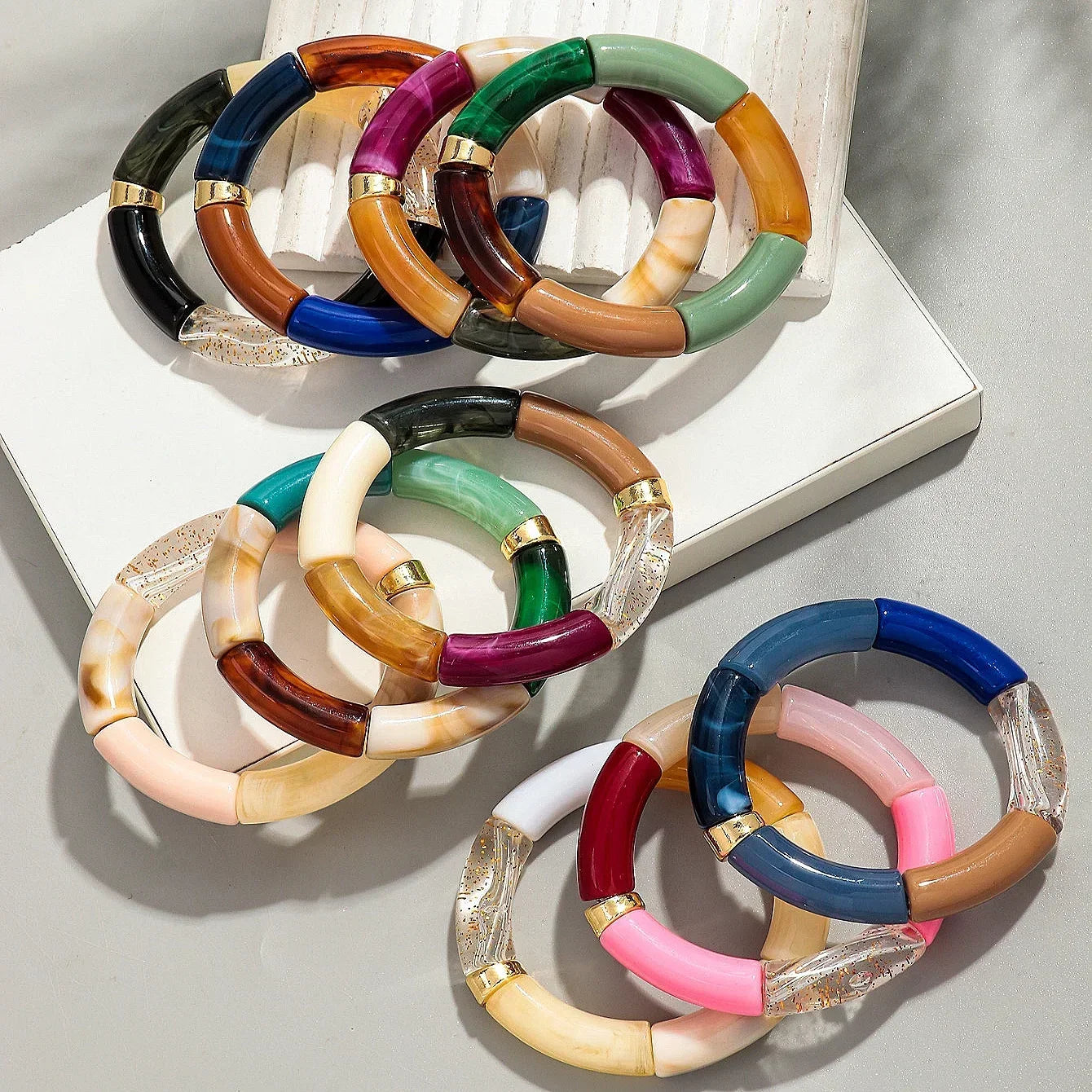 Bracelets acryliques bohème femme – 28 modèles colorés à mixer - Bijou Bracelet GoHappy