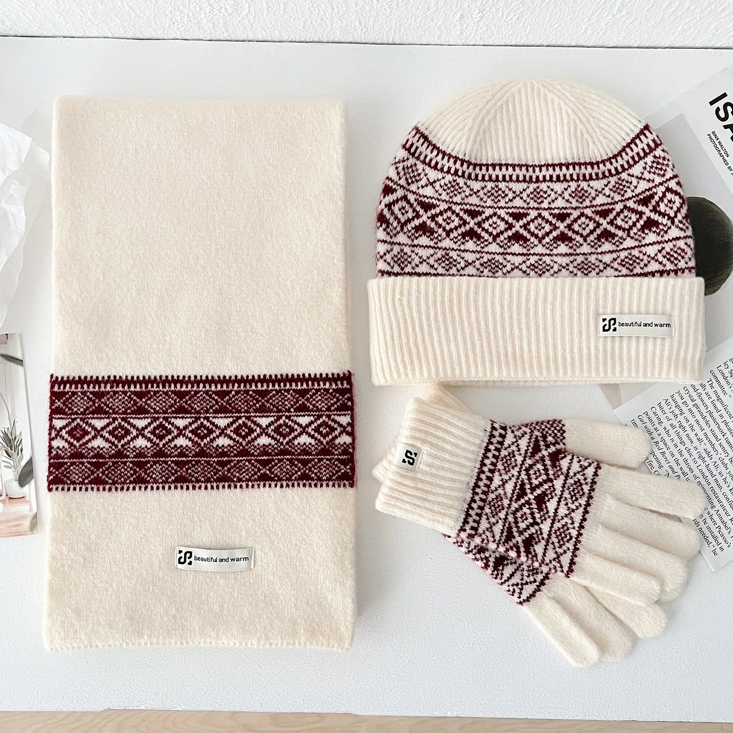 Ensemble Hiver Femme 3 Pièces Écharpe Bonnet Gants Laine Doux