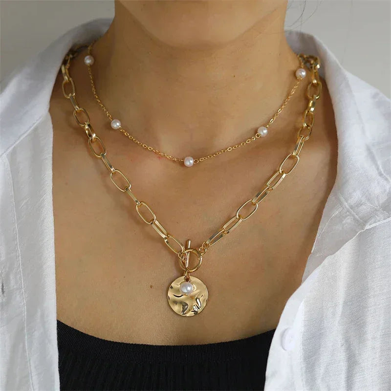 Colliers style bohème multirangs œil et croix - Colliers style bohème multirangs GoHappy