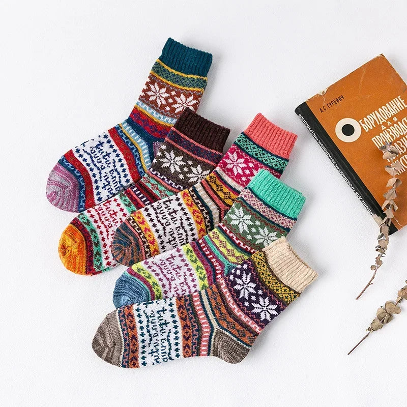 Paires Chaussettes Femme Chaudes Confort Rétro Ethnique Hiver par 5pcs - chaussettes d'hiver GoHappy