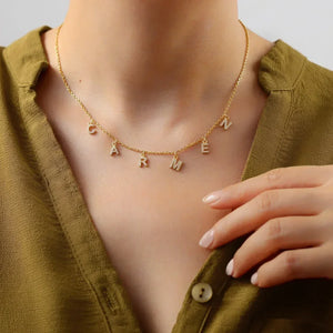Collier Lettres Personnalisé Acier Doré Strass 1-9 Prénoms - bijou personnalisé GoHappy