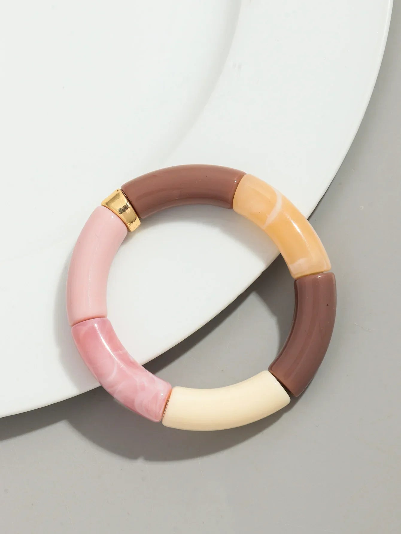 Bracelets acryliques bohème femme – 28 modèles colorés à mixer