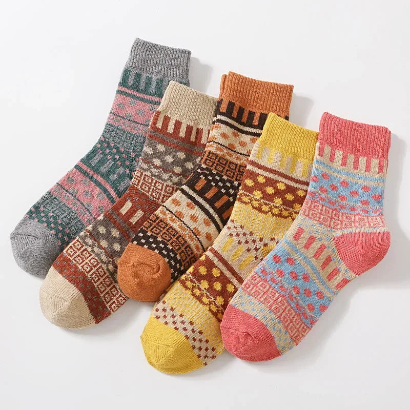Paires Chaussettes Femme Chaudes Confort Rétro Ethnique Hiver par 5pcs - chaussettes d'hiver GoHappy