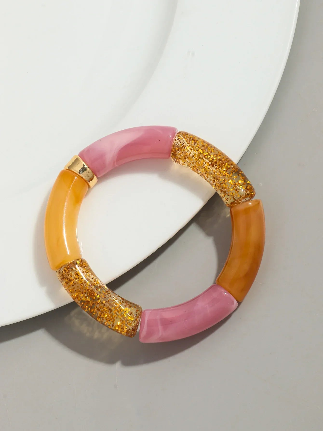 Bracelets acryliques bohème femme – 28 modèles colorés à mixer