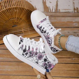 Baskets mode femme têtes de mort et fleurs roses - chaussures tissu femmes GoHappy
