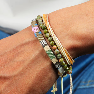 Nomad Trio Olive Nature lot de trois bracelets tressés et perles