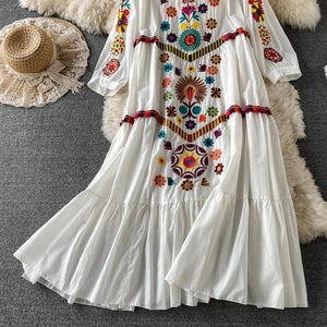 Robe d'Été Brodée Élégance Bohème - Robes GoHappy
