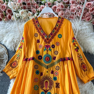 Robe d'Été Brodée Élégance Bohème - Robes GoHappy