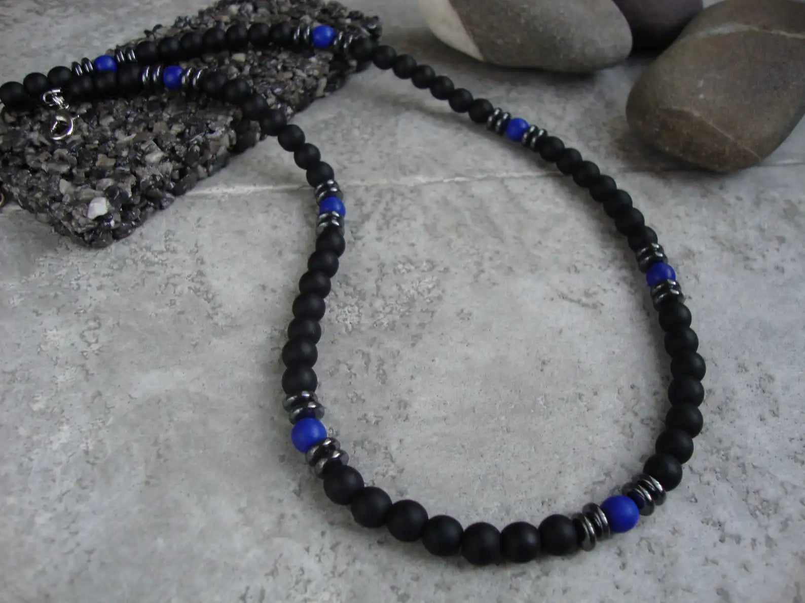 Collier perles homme esprit voyage – Bali