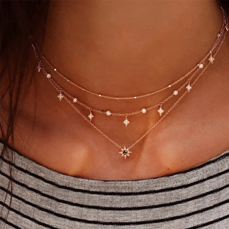 Lune d’Or collier multi-rangs étoilé raffiné