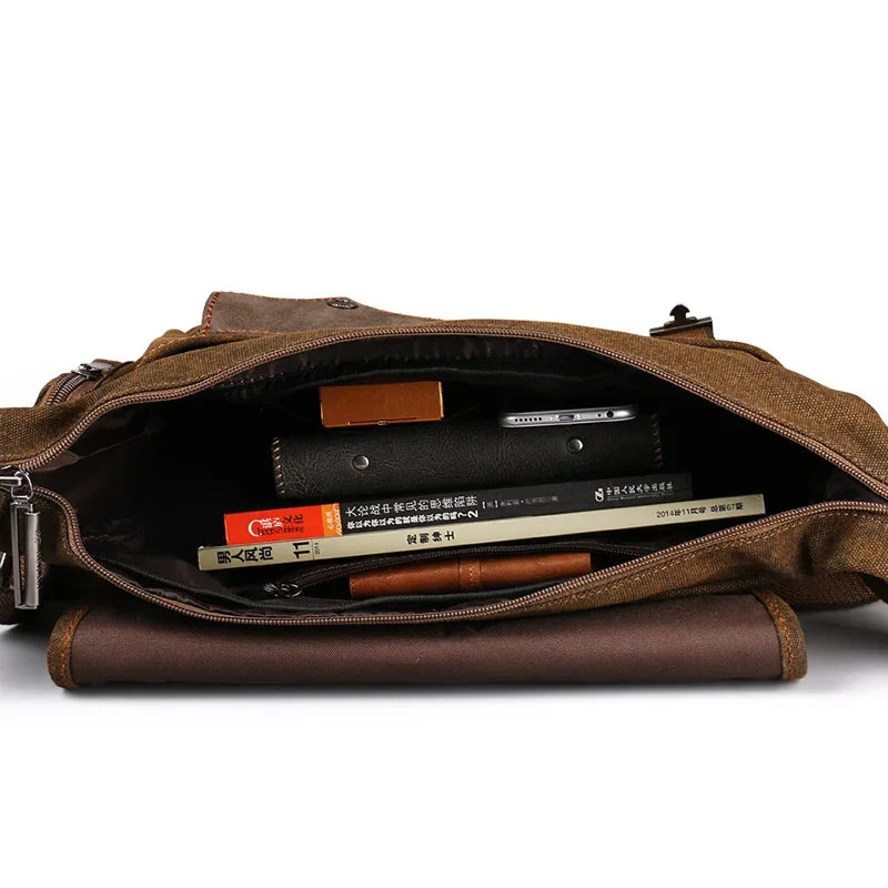Intérieur du sac Gaspard en toile marron avec ses rangements