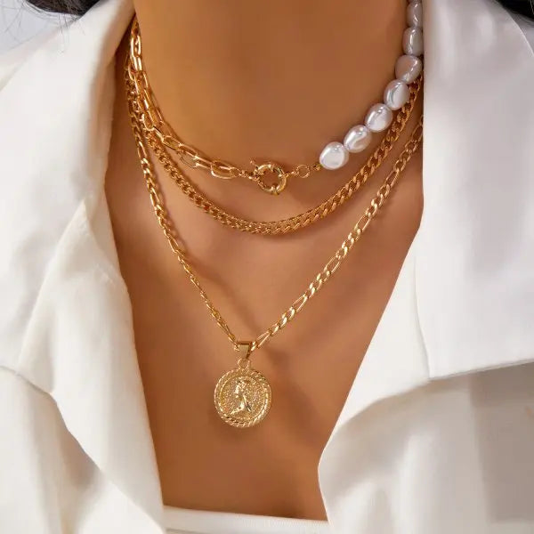 Colliers style bohème multirangs œil et croix