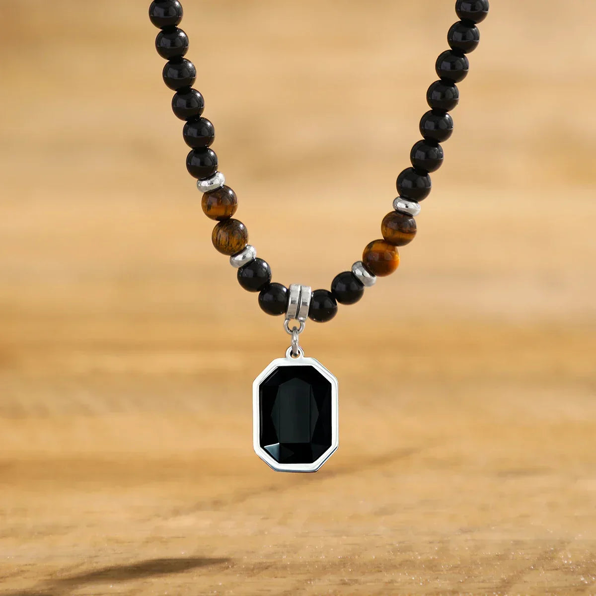 Collier Black Karma Perles Noires Pendentif Homme - collier homme GoHappy