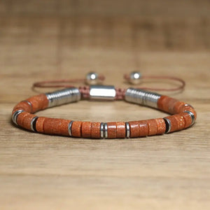 GoHappy France, bracelet ajustable Terra Libre Rouge Canyon · Argenté, perles minérales sur cordon noué, vue de face